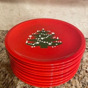 Waechtersbach Christmas Tree Pattern Dinner Plates